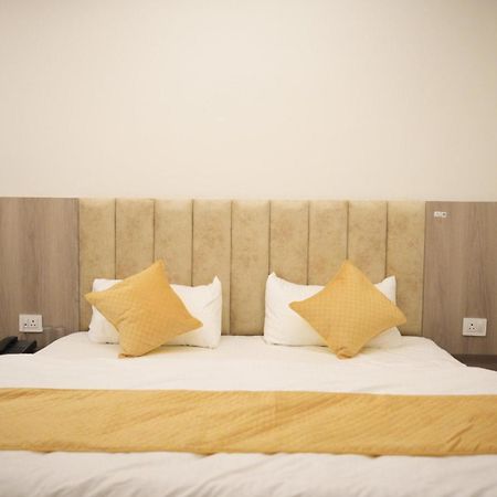 Hotel Harry Rishīkesh Eksteriør bilde
