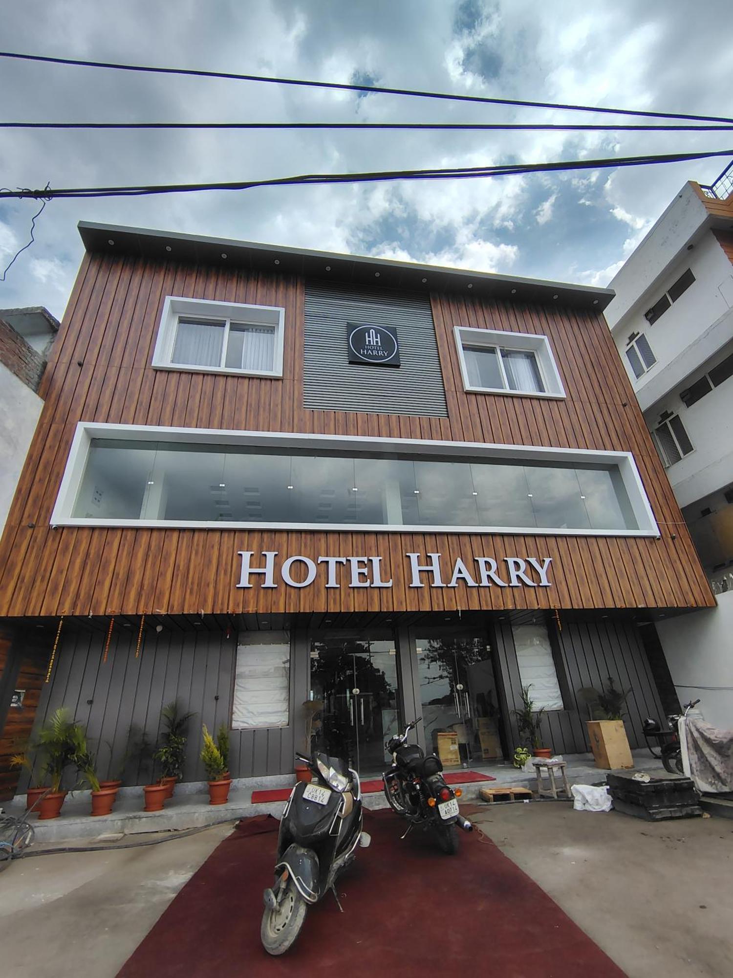 Hotel Harry Rishīkesh Eksteriør bilde